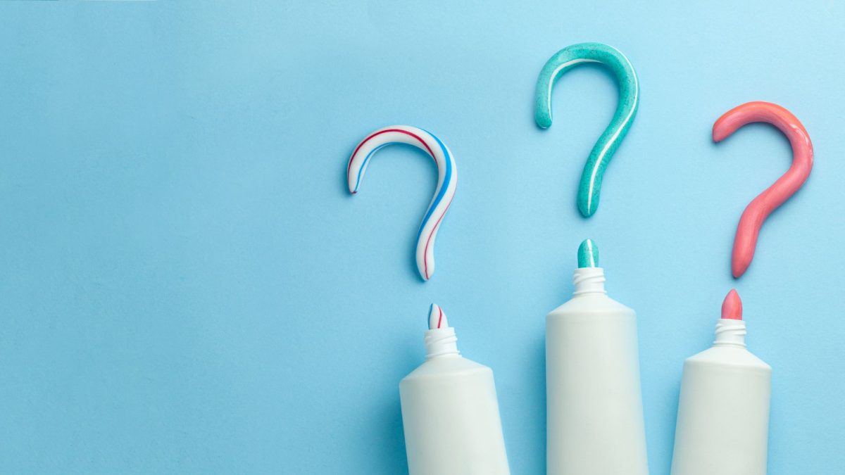 Zubní pasta, váš tajný pomocník při úklidu! 10 nečekaných vychytávek, které udělají z vašeho domova dokonale čisté místo 23 Zubní pasta, váš tajný pomocník při úklidu! 10 nečekaných vychytávek, které udělají z vašeho domova dokonale čisté místo