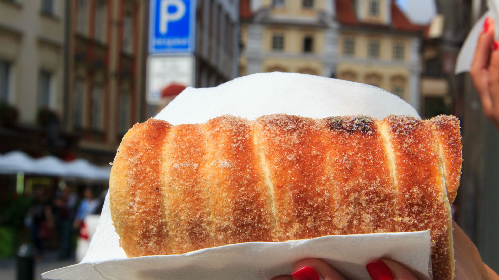 Proč je trdelník nejen dezert, ale i symbol Česka. Jak ho připravit doma za 30 minut!