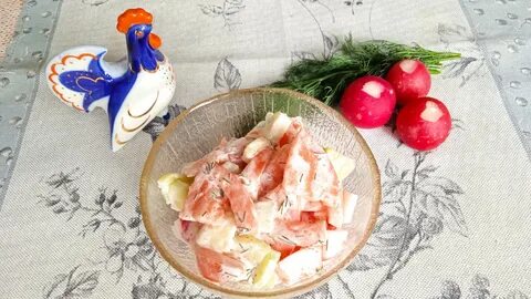 Rajčatový salát s majonézou: Výborný letní recept plný chuti 2 Rajčatový salát s majonézou: Výborný letní recept plný chuti