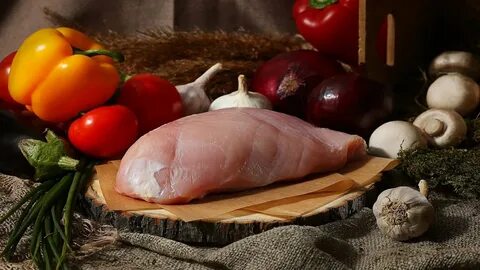 Krůtí maso recept: Dokonalá krůtí prsa s bylinkami a česnekem 3 Krůtí maso recept: Dokonalá krůtí prsa s bylinkami a česnekem