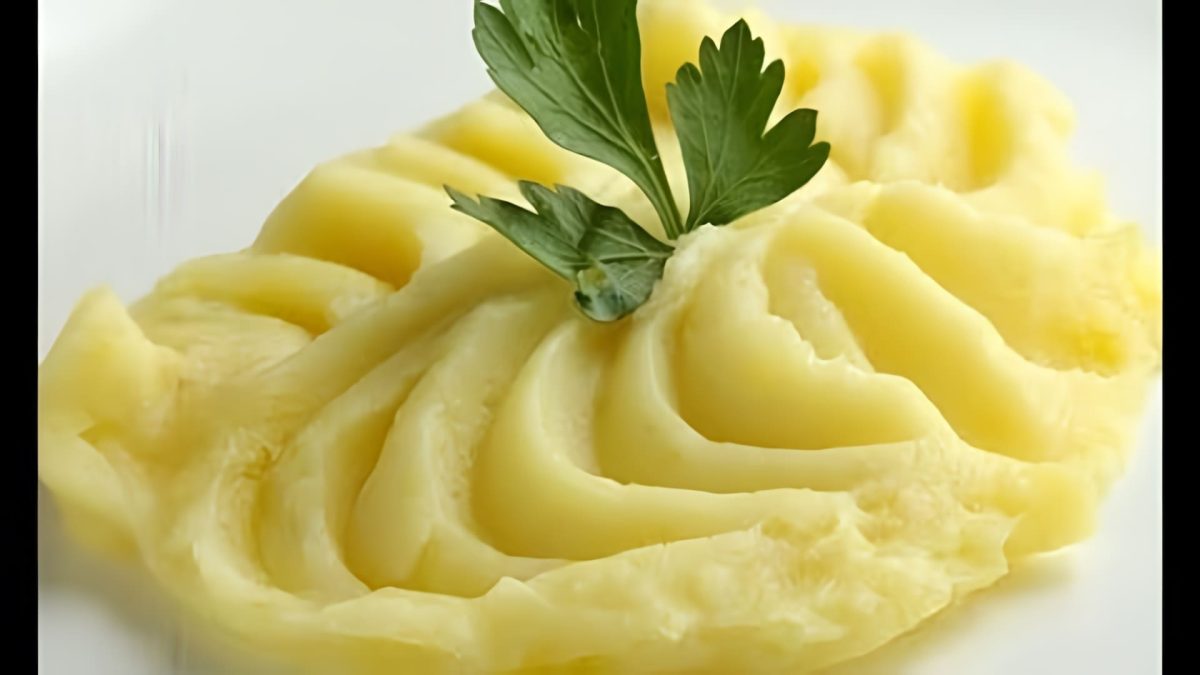 Šťouchané brambory: Příloha, která rozzáří váš stůl! Jednoduché, syté a šíleně chutné