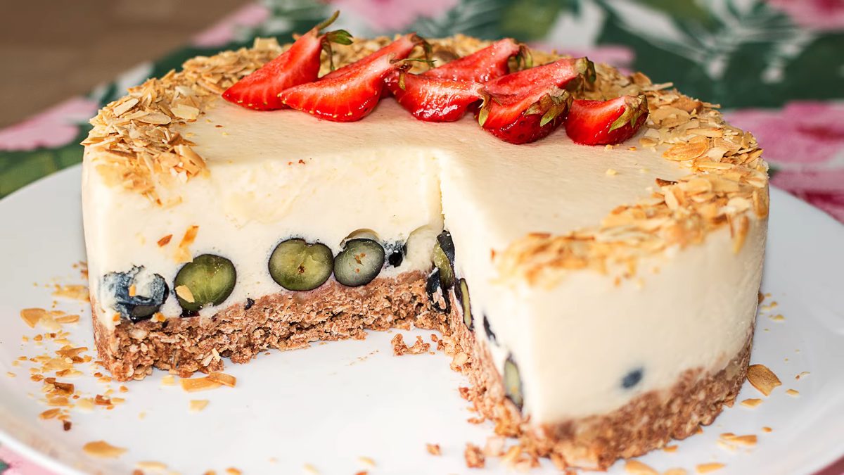 Zapomeňte na nudné dezerty! Tato jogurtová bábovka změní váš pohled na sladké 10 Zapomeňte na nudné dezerty! Tato jogurtová bábovka změní váš pohled na sladké