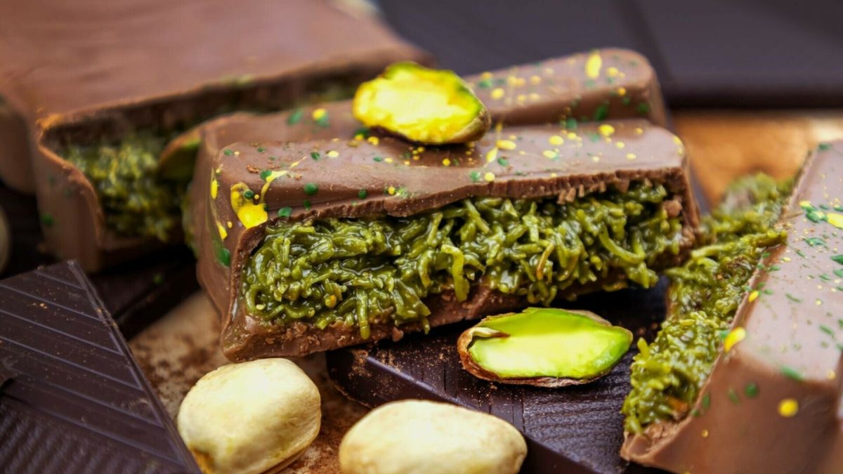 Dubajská čokoláda: Luxusní dezert plný pistácií a lahodné chuti 12 Dubajská čokoláda: Luxusní dezert plný pistácií a lahodné chuti