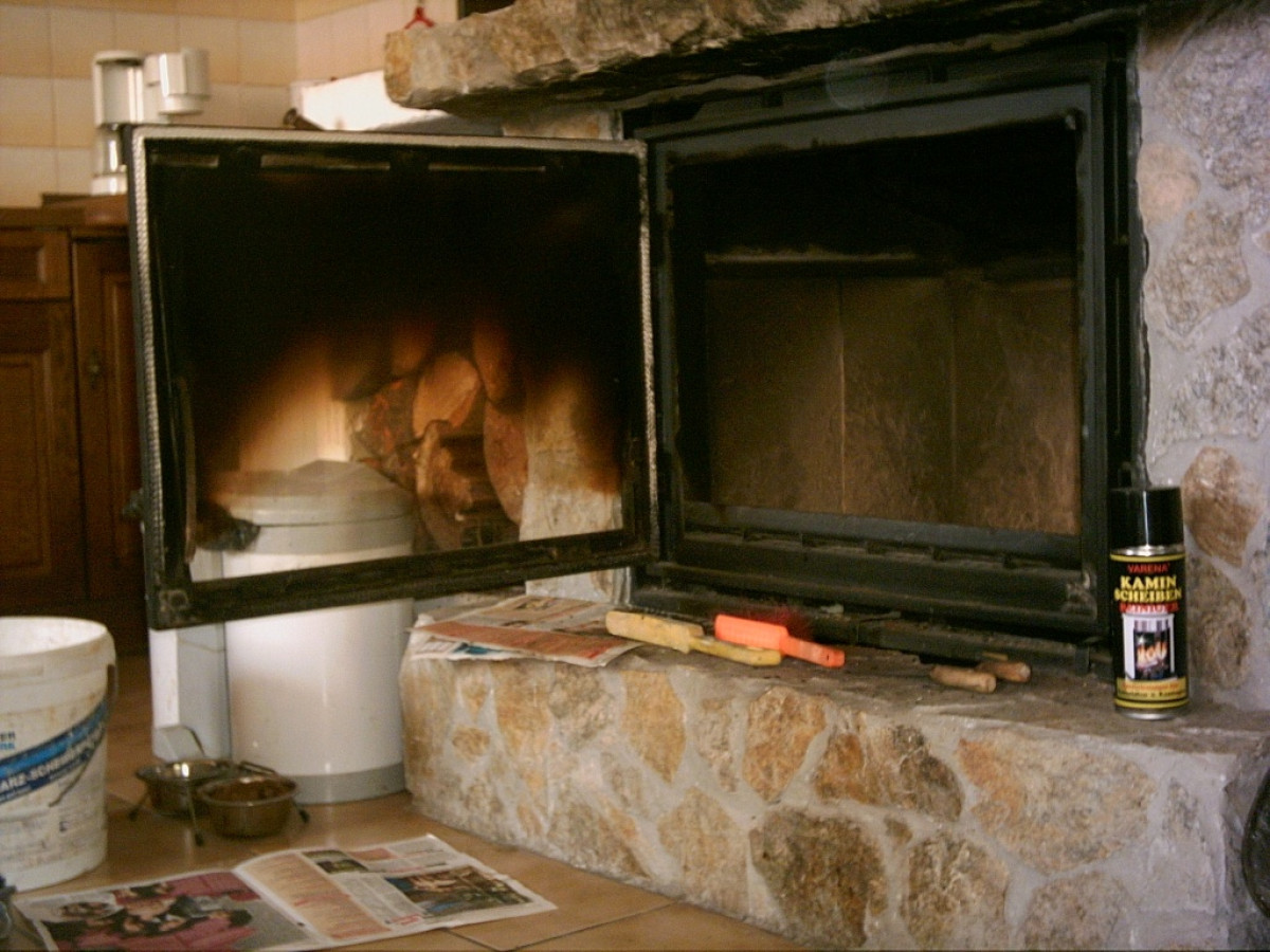 Co mám použít k čištění kouřovodu krbu? 1 Co mám použít k čištění kouřovodu krbu?